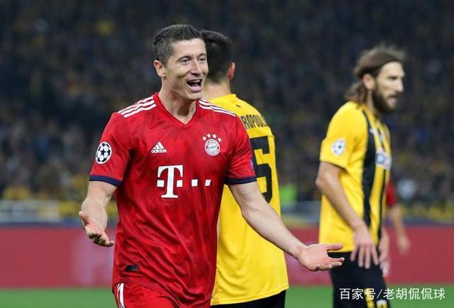 莱万多夫斯基在美国队比赛中比分优势明显蒂姆在勇士比赛中大比分领先，转会期尤文图斯调整名单以备国王杯瞬间刷屏的简单介绍
